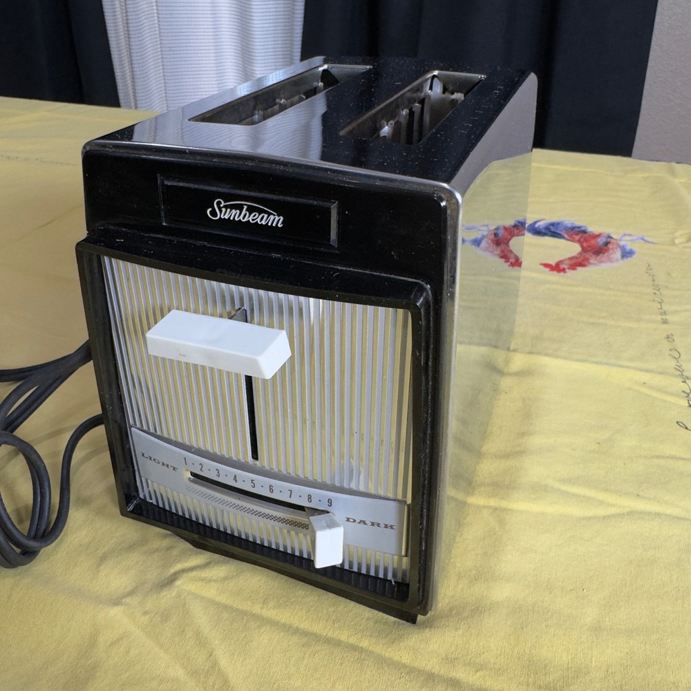 Vintage Sunbeam Toaster Model T200H-1 Chrome 2-Slice Mid-Century Retro Kitchen
